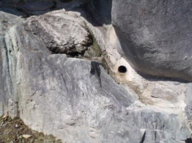 水抜き工(設置完了)